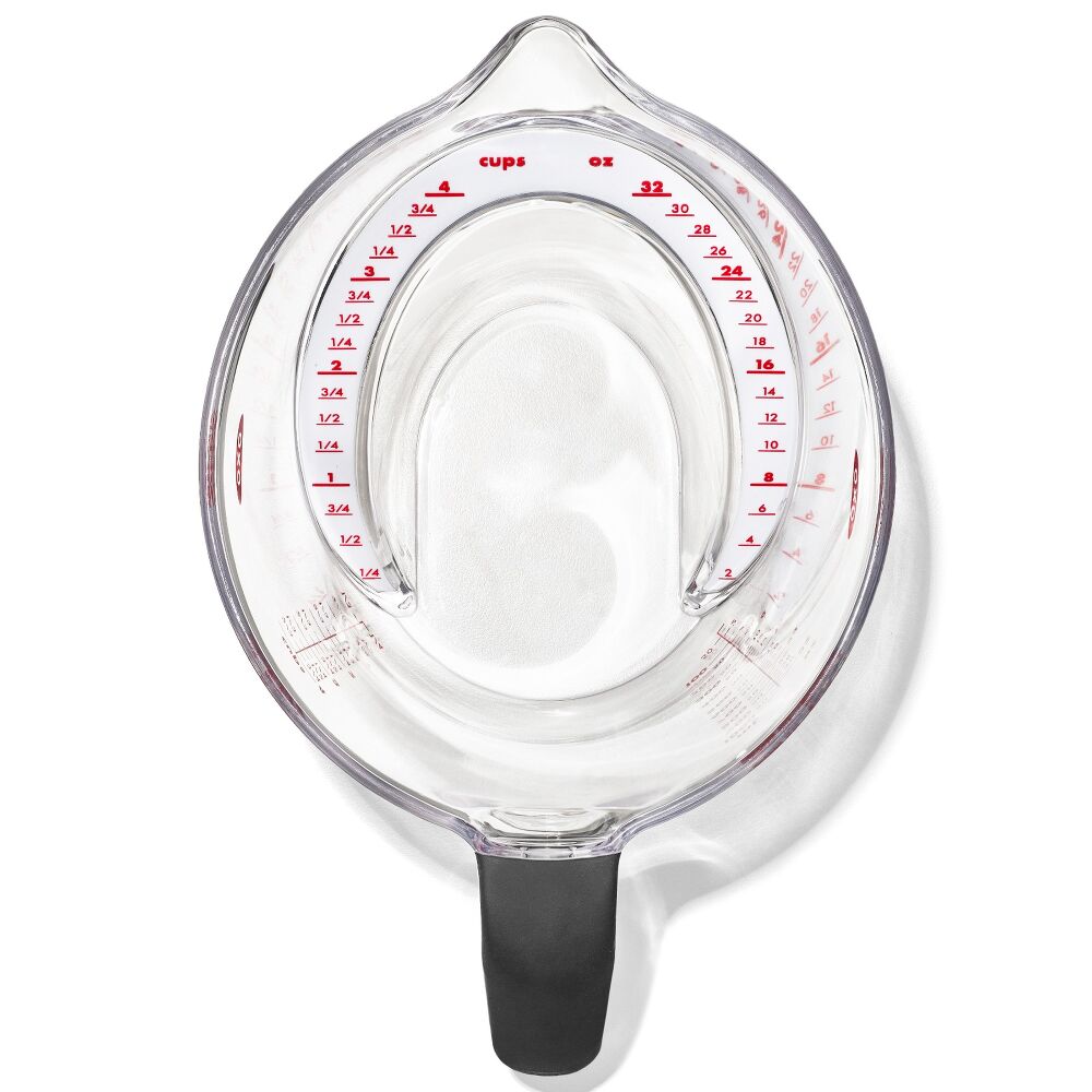 4-Cup Angled Measuring Cup W0