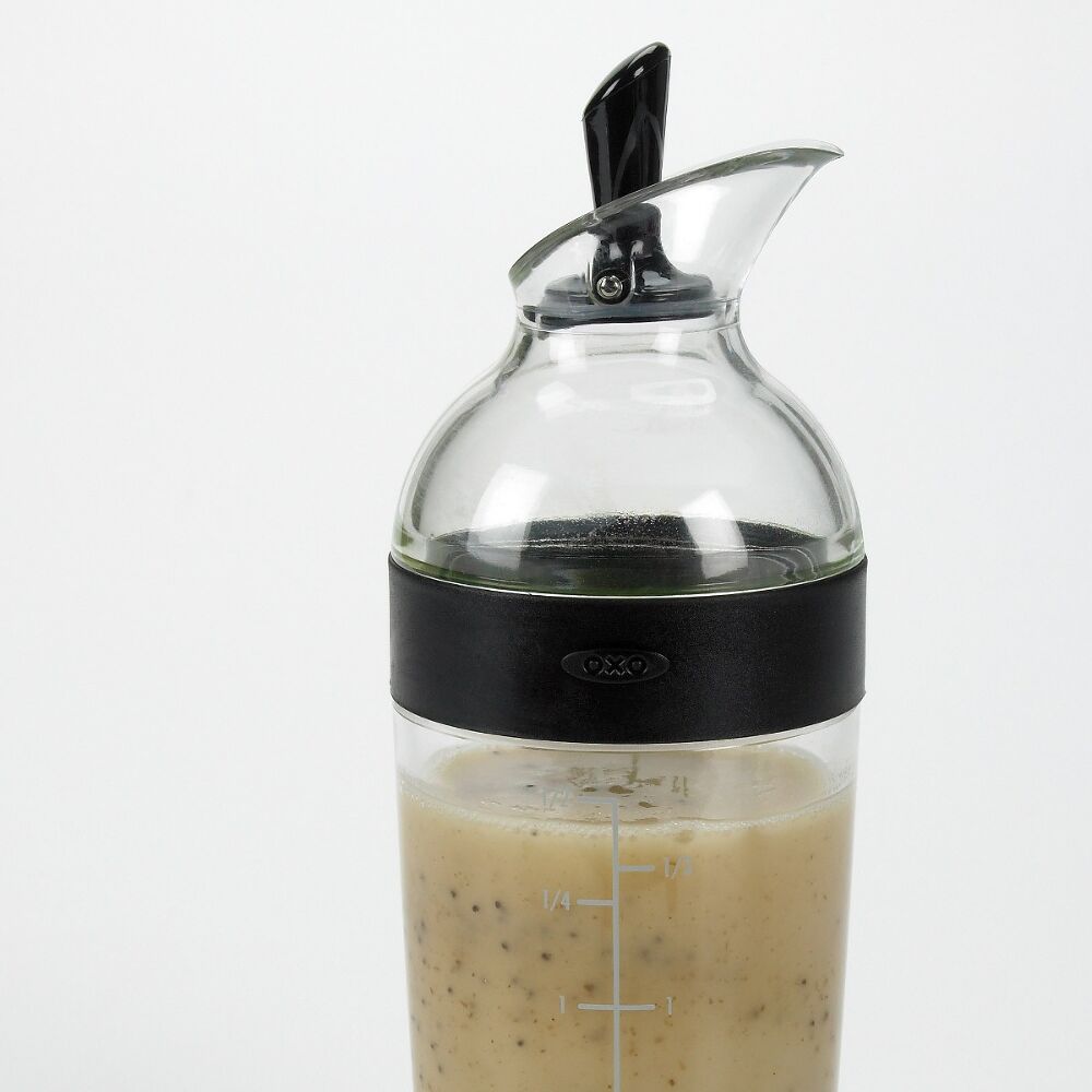 Salad Dressing Shaker W7