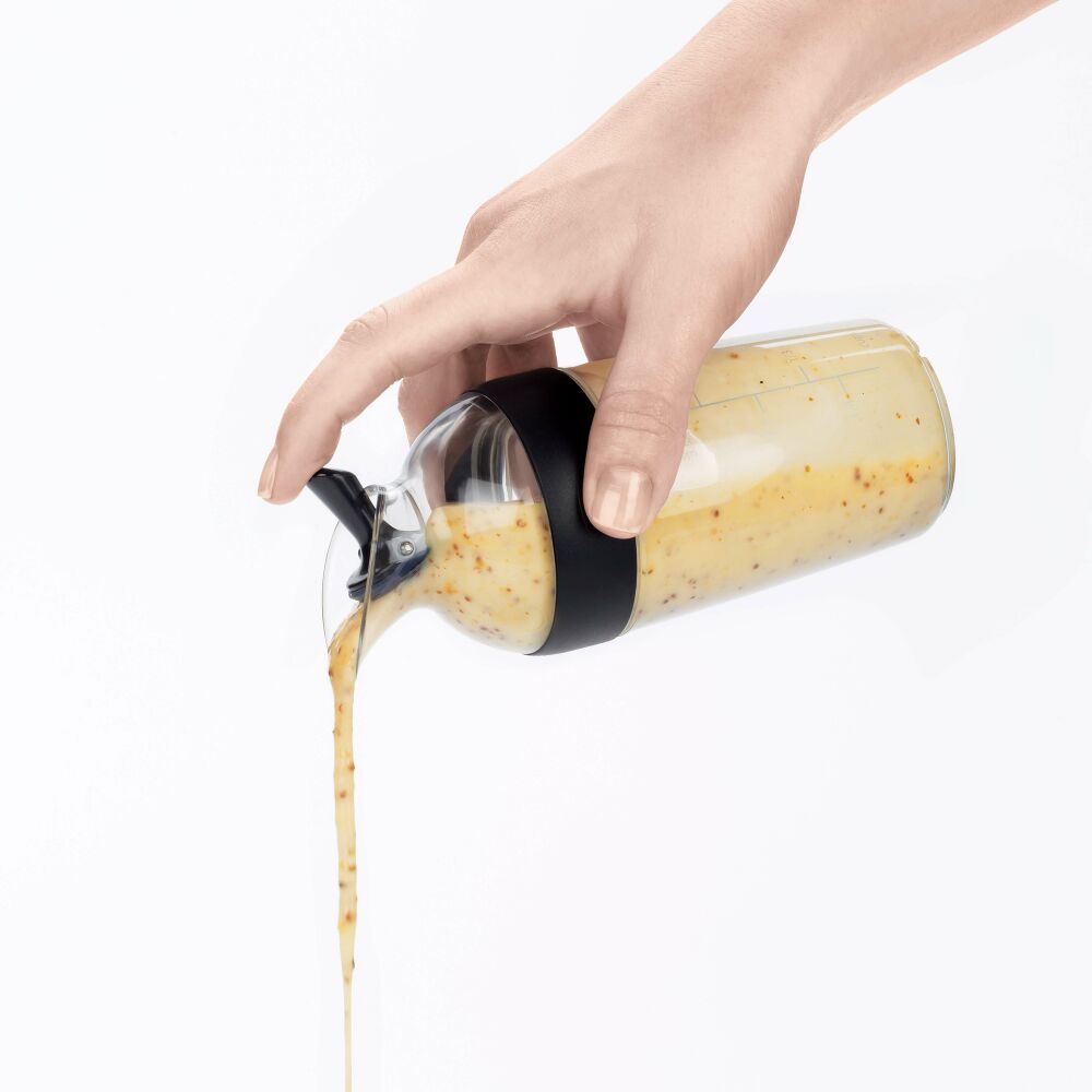 Little Salad Dressing Shaker L3