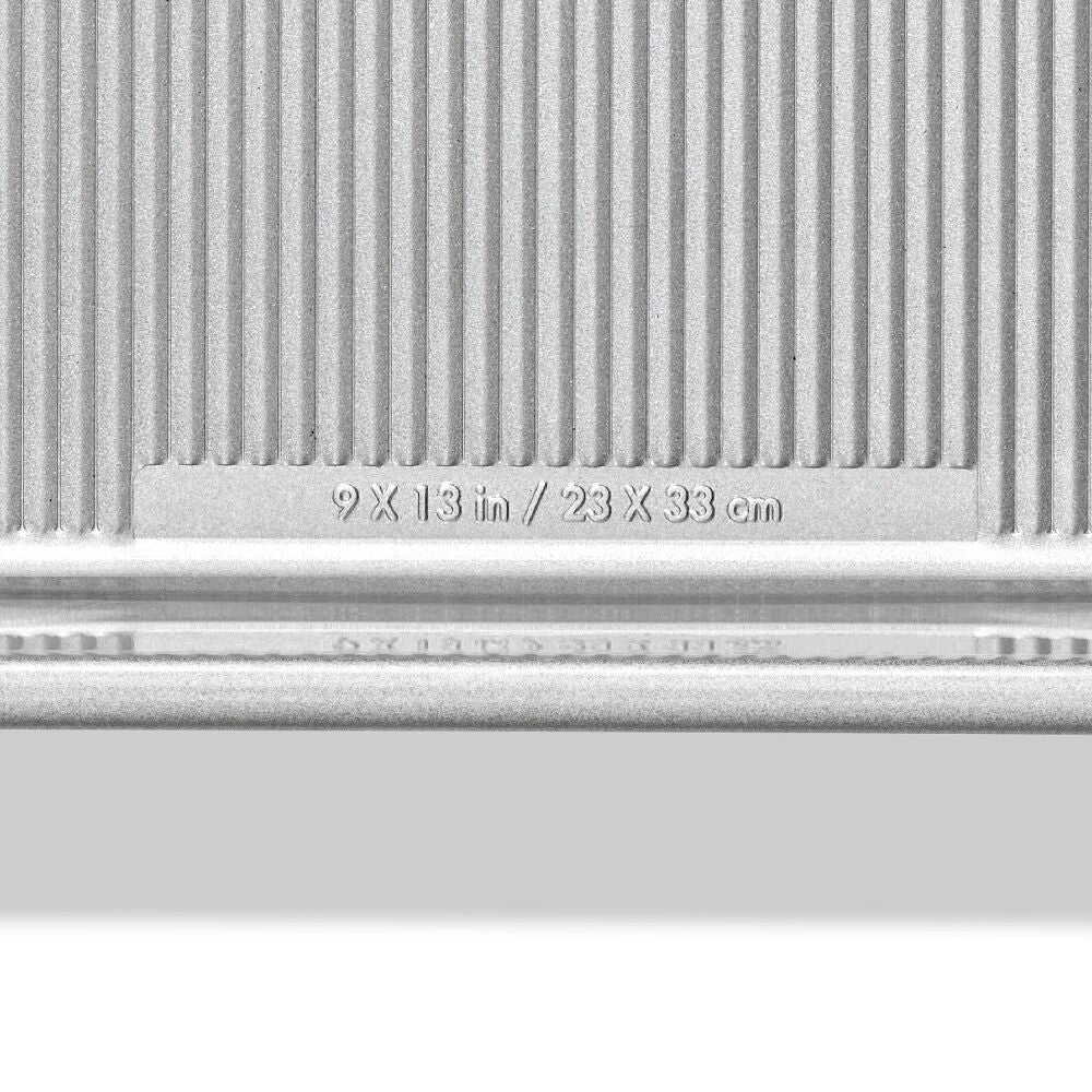 Non-Stick Pro Clear Coated 9 In x 13 In Cake Pan A7