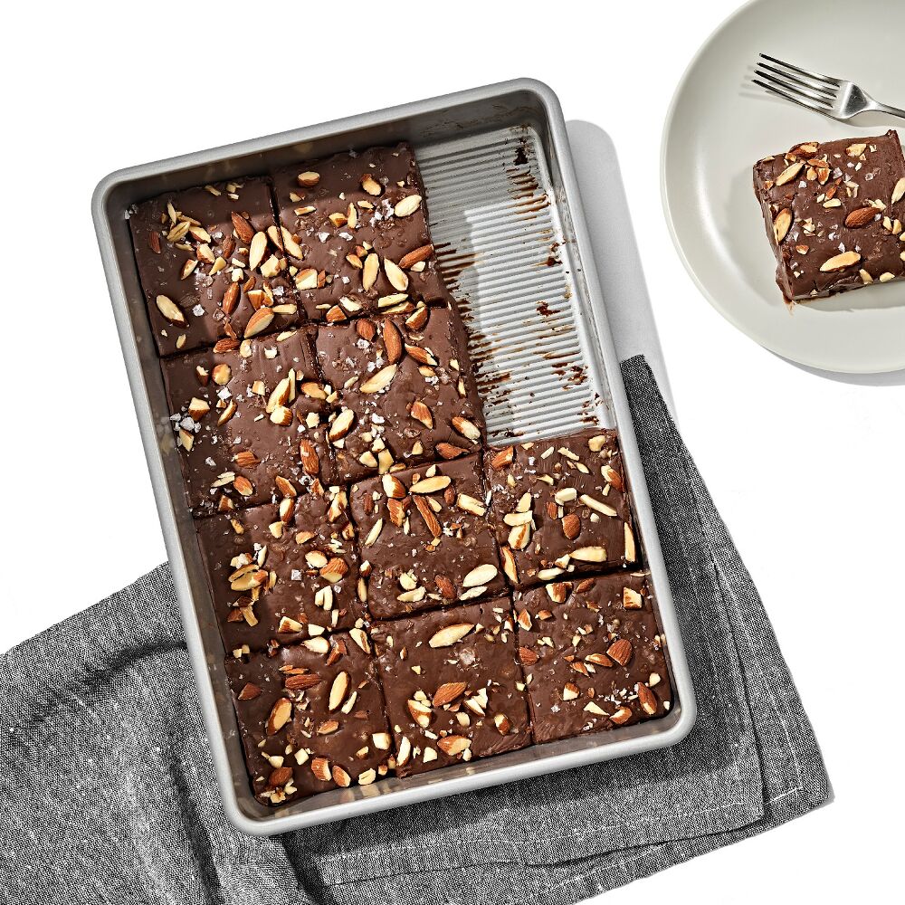 Non-Stick Pro Clear Coated 9 In x 13 In Cake Pan A7