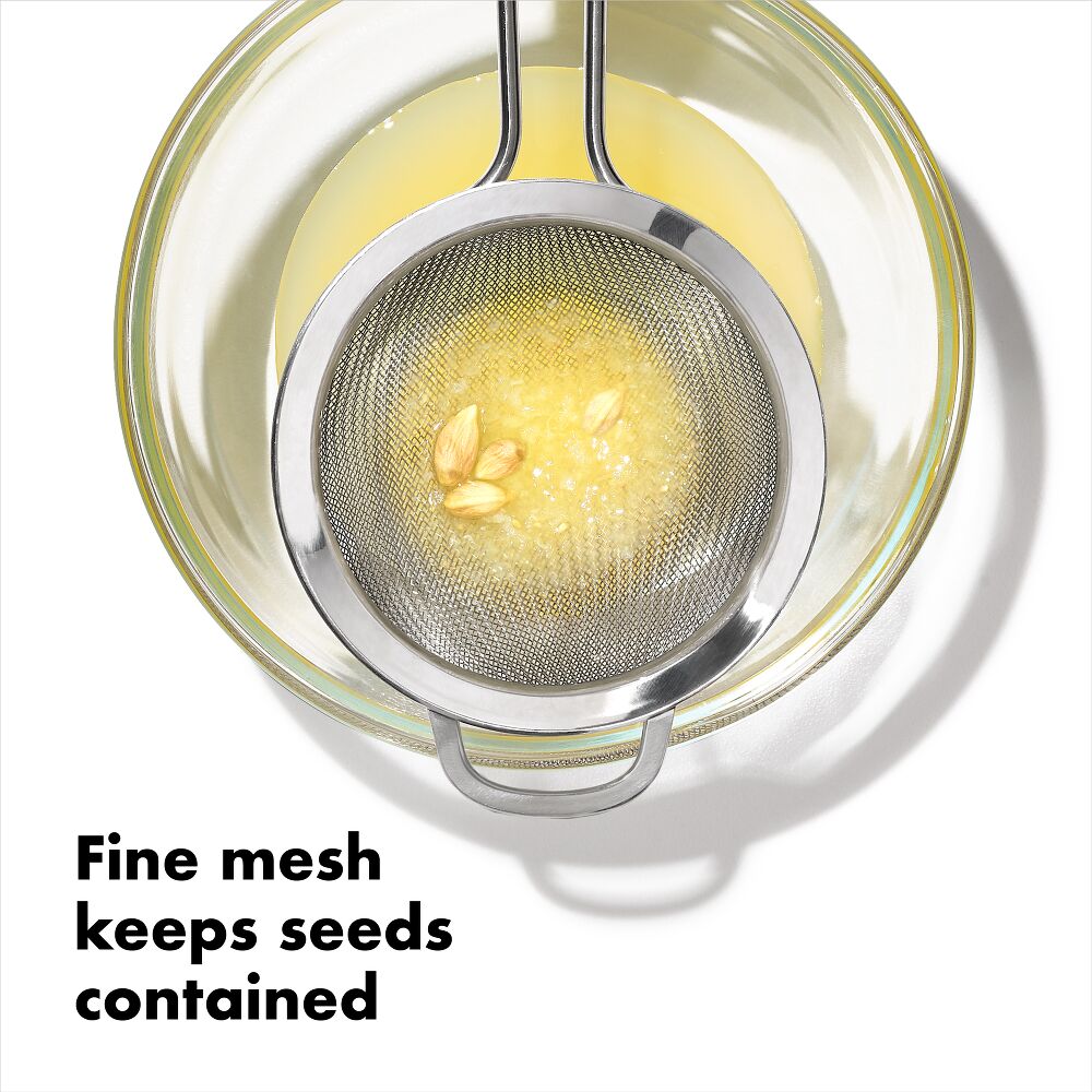 OXO Good Grips 3 in./7.6 cm Mini Strainer C6