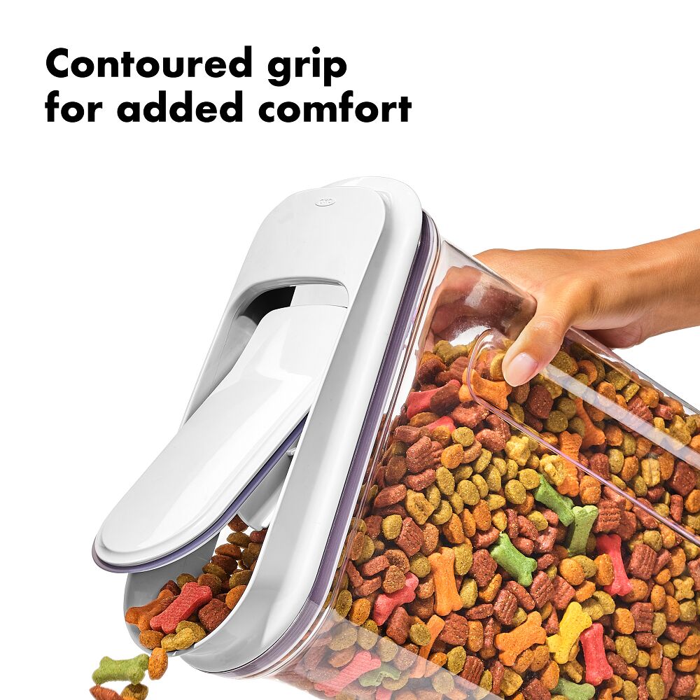OXO Good Grips Pet Food Dispenser - 4.5 Qt/4.3 L W2