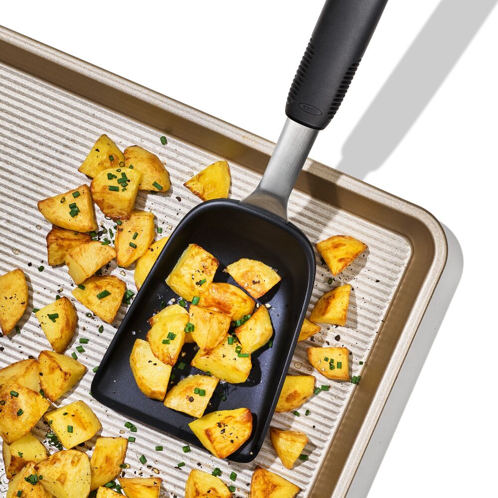 Sheet Pan Scoop E4