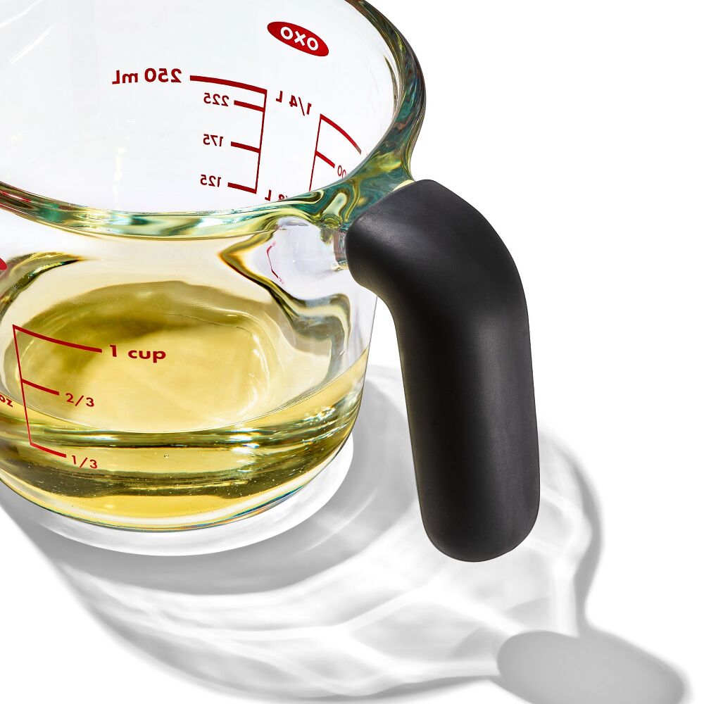 1-Cup Glass Measuring Cup R9