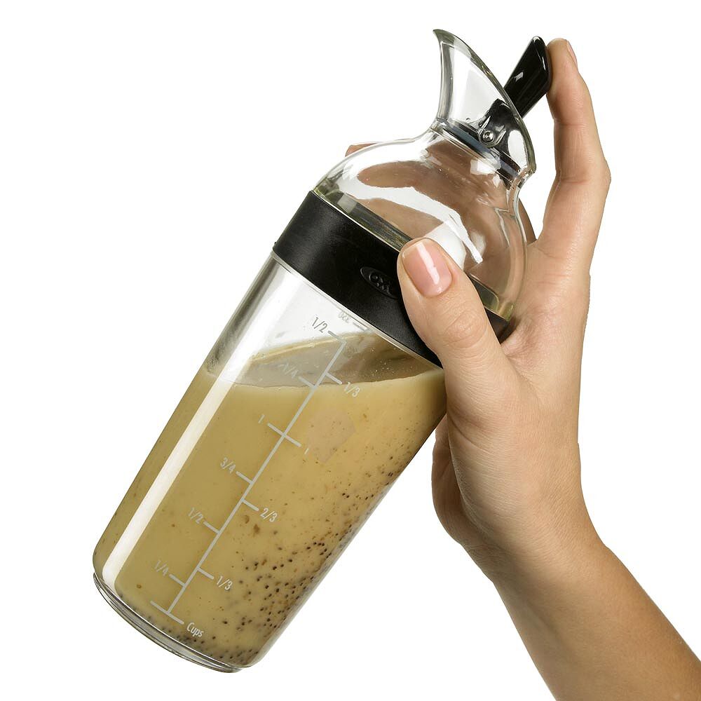 Salad Dressing Shaker W7