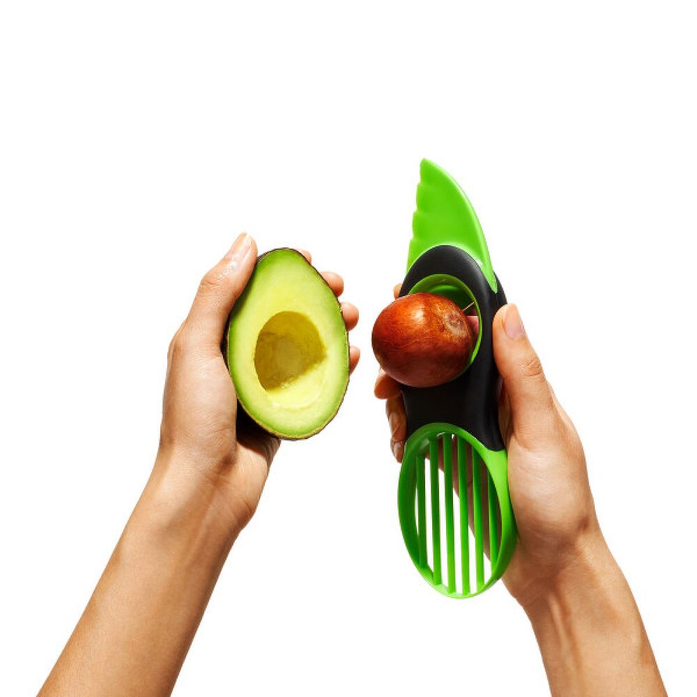 3-in-1 Avocado Slicer Y4