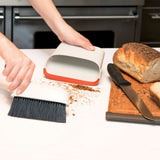 Compact Dustpan & Brush Set R6