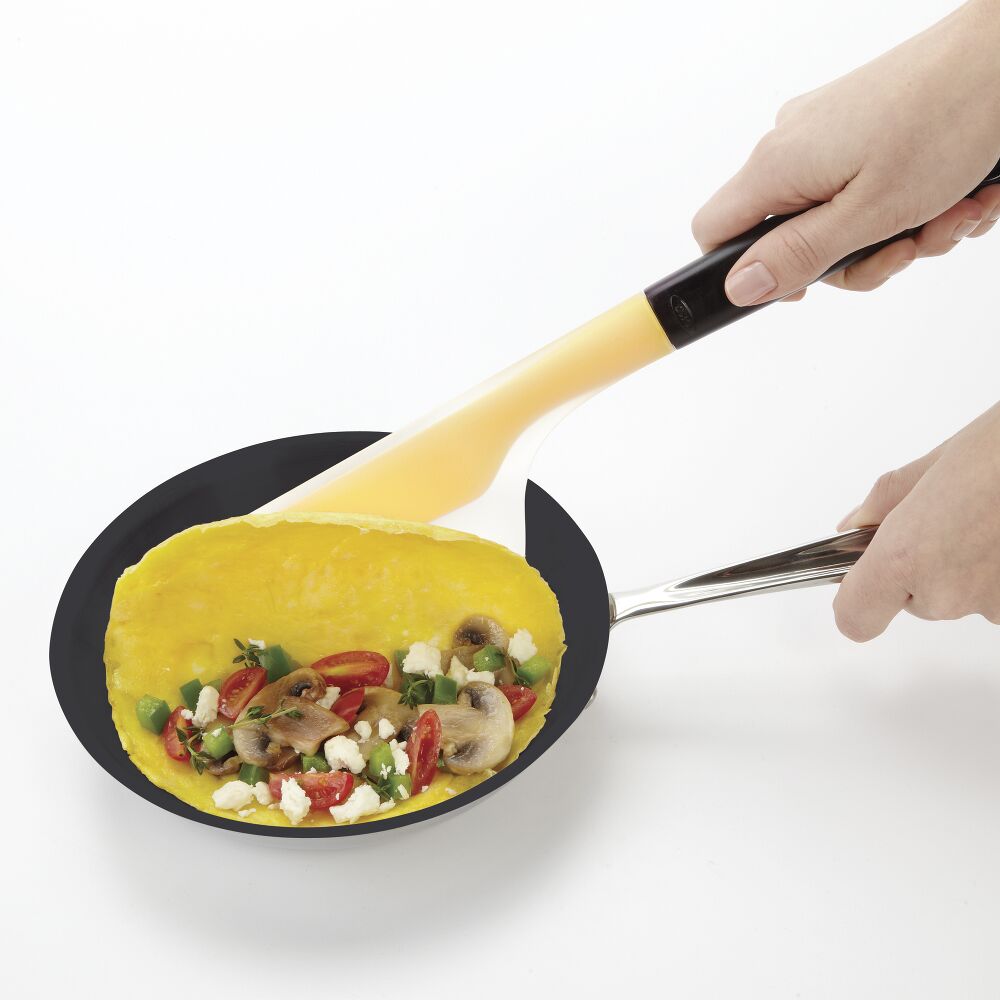 Flip & Fold Omelet Turner Y4