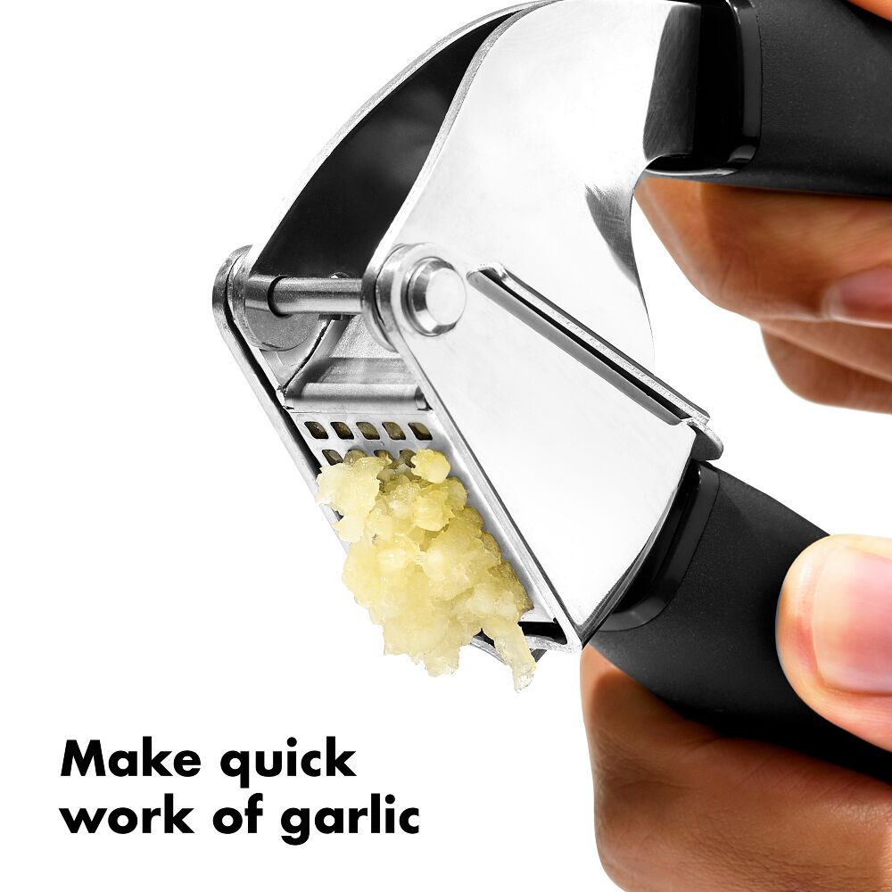 Good Grips Garlic Press S8