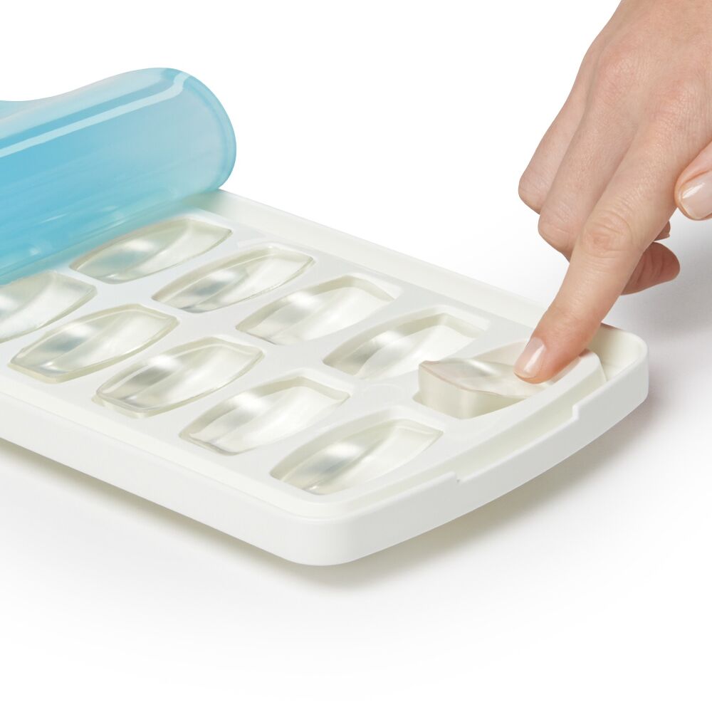 No-Spill Ice Cube Tray - 2 Pack S4