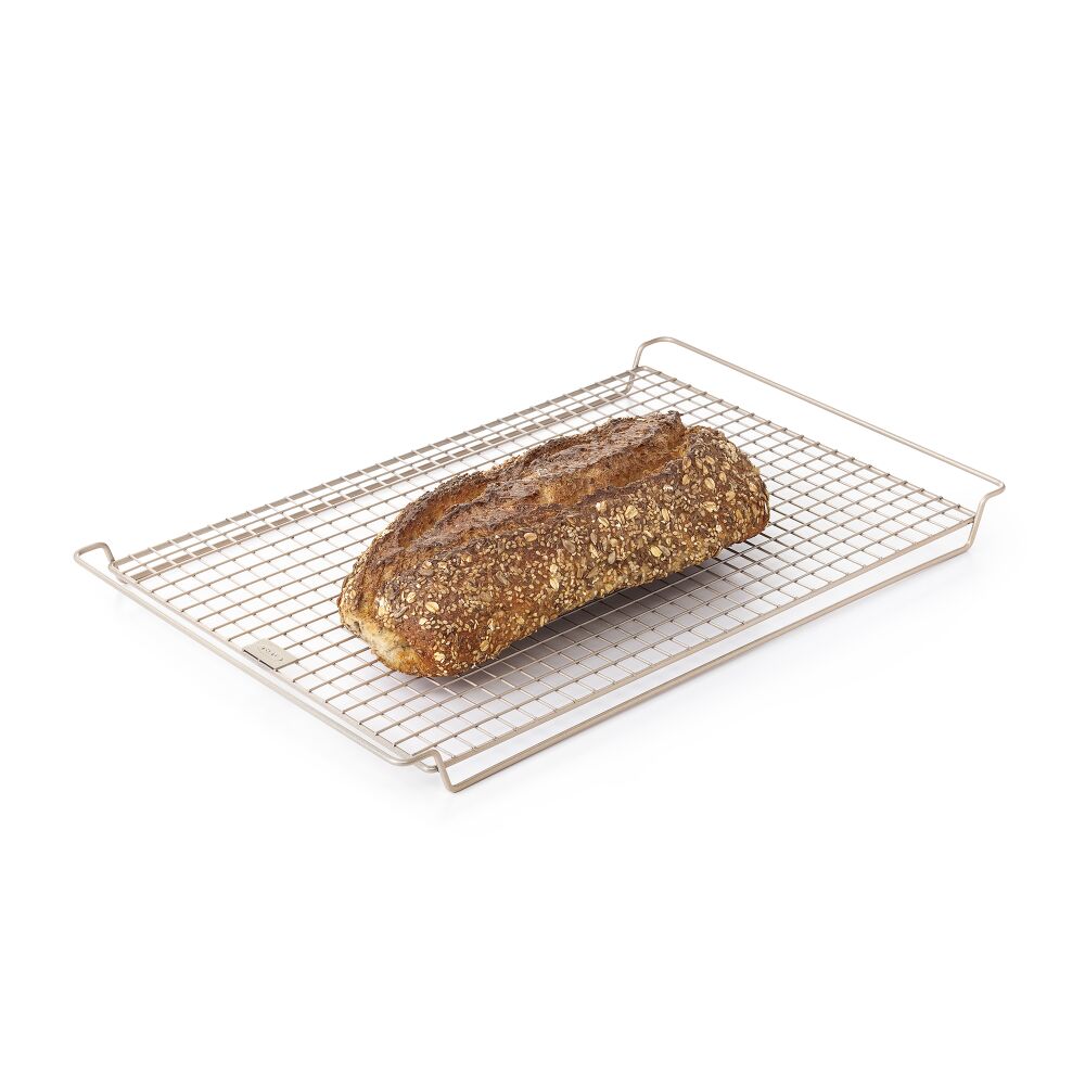 Non-Stick Cooling and Baking Rack M8
