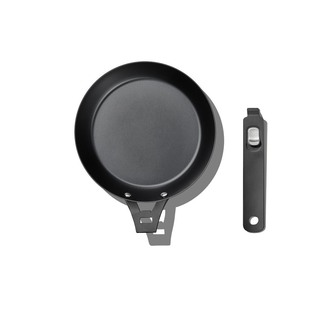 Carbon Steel With Removable Handle 8in Pan Z5