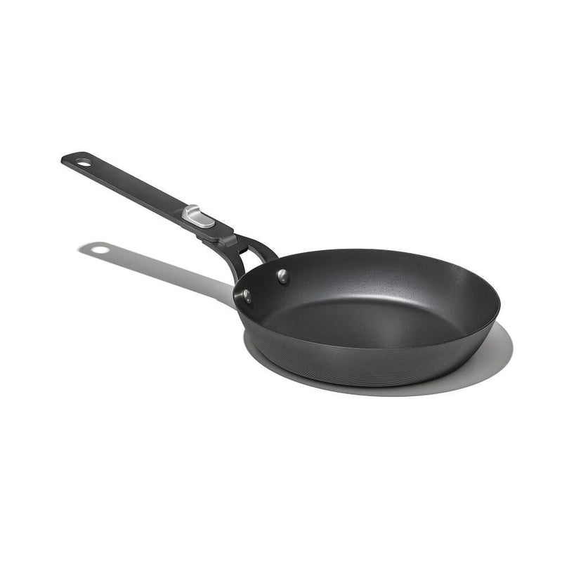 Carbon Steel With Removable Handle 8in Pan Z5