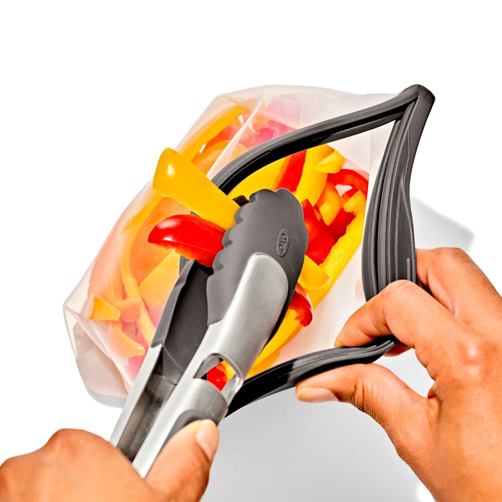 Outdoor Silicone Reusable Sandwich Bag (28 oz) M8