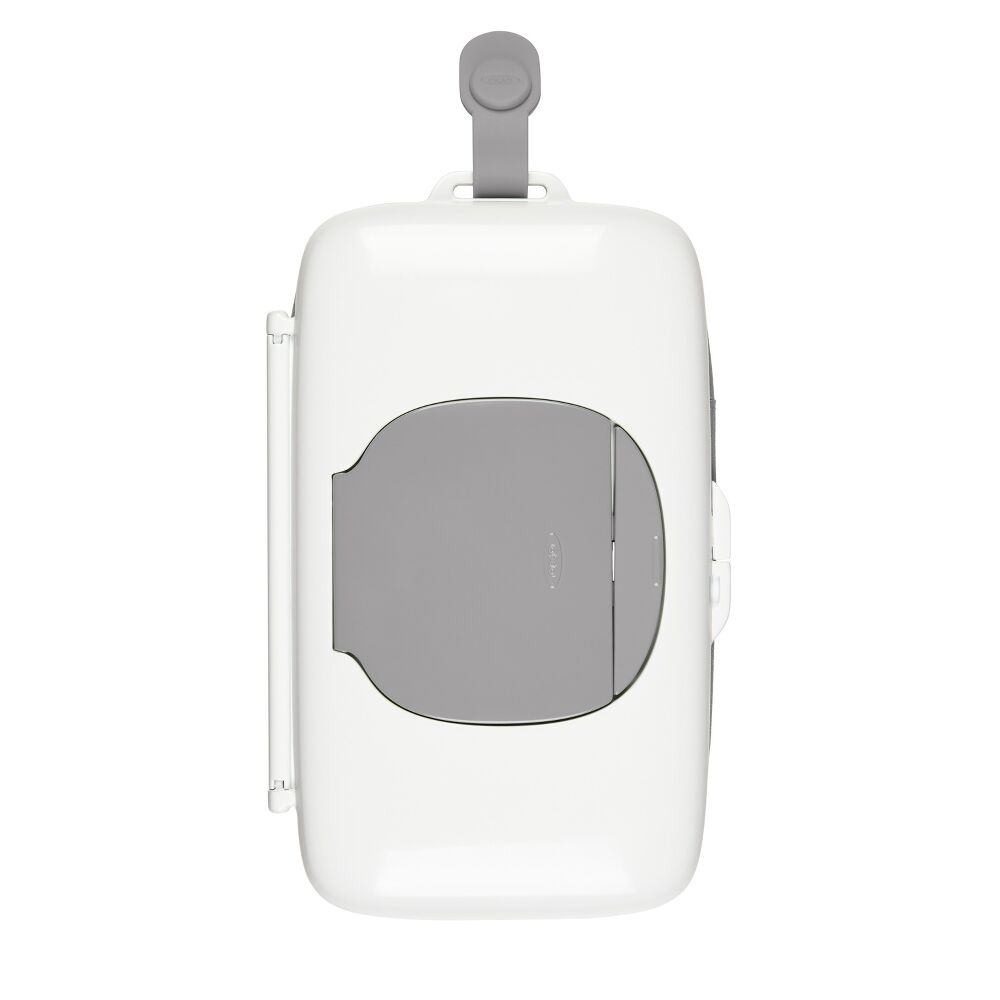 On-the-Go Wipes Dispenser with Diaper Pouch B5