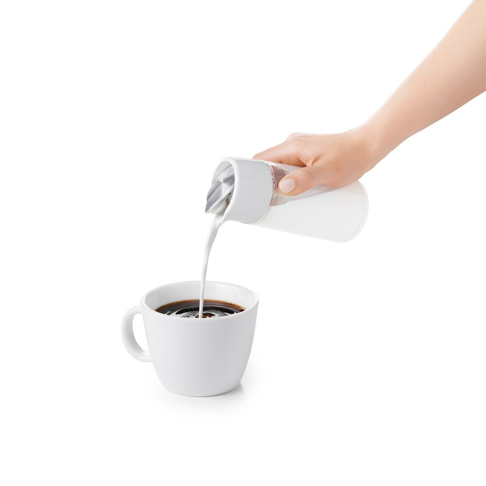 OXO Glass Creamer B8