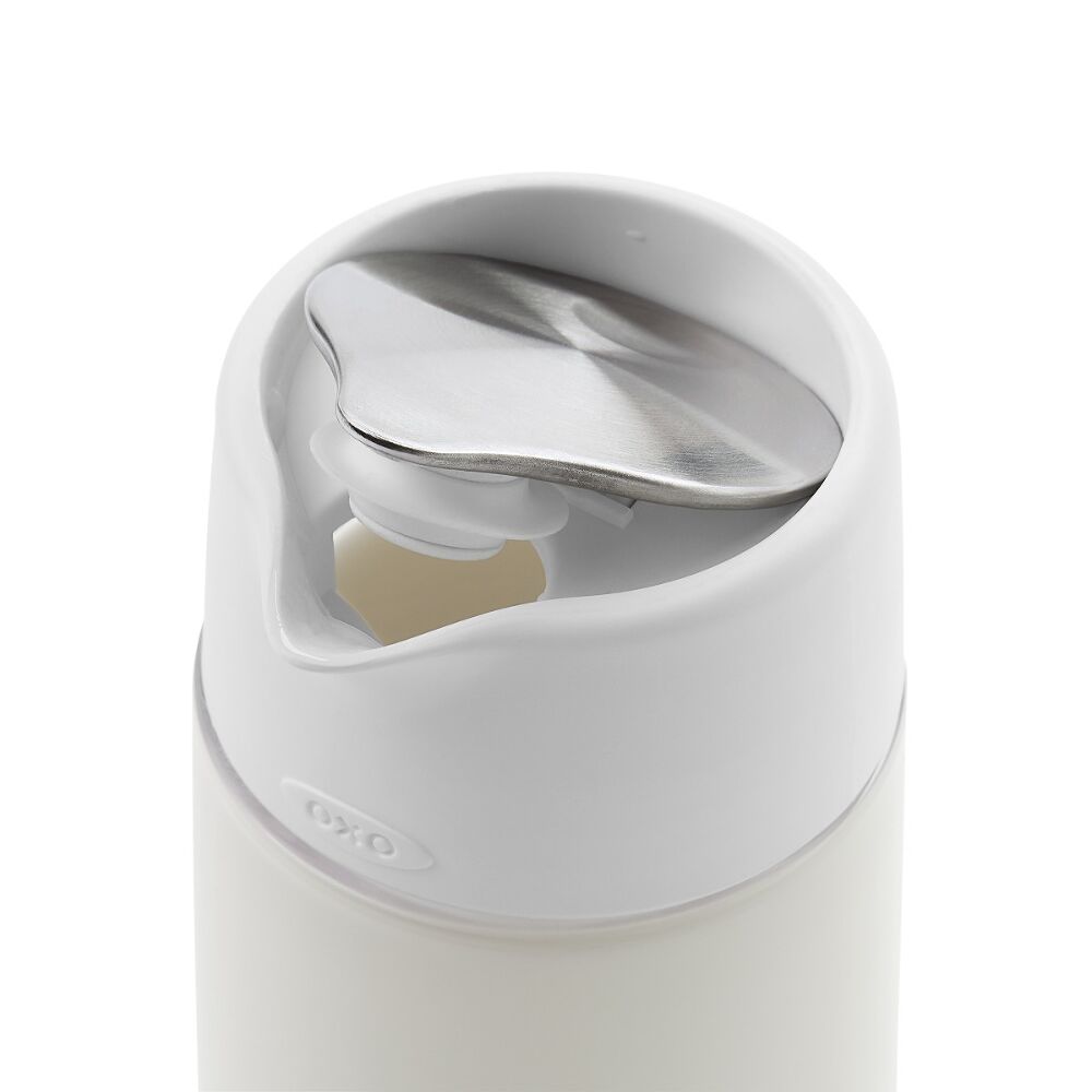 OXO Glass Creamer B8