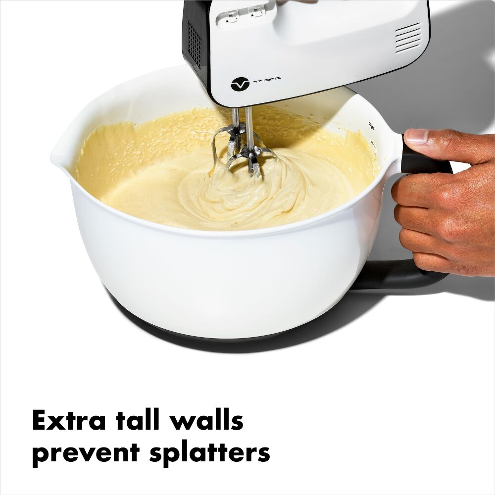 OXO Good Grips 4 QT./4 L. Batter Bowl with Lid J6