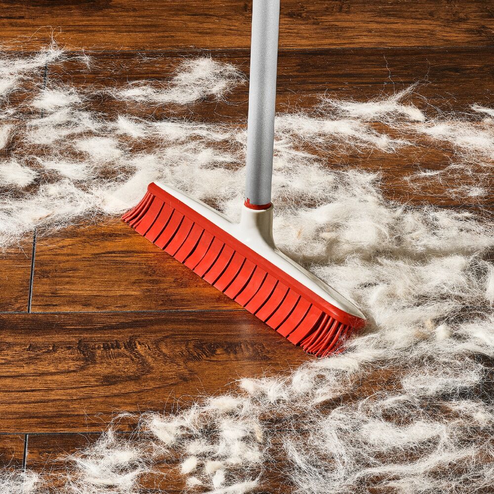 OXO Good Grips Fur Broom N7