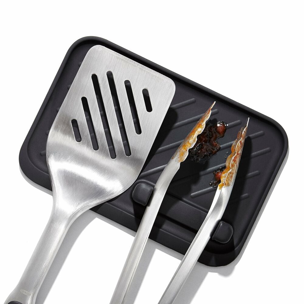 OXO Good Grips Grilling Turner and Tongs Set A6
