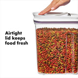 OXO Good Grips Pet Food Dispenser - 4.5 Qt/4.3 L W2