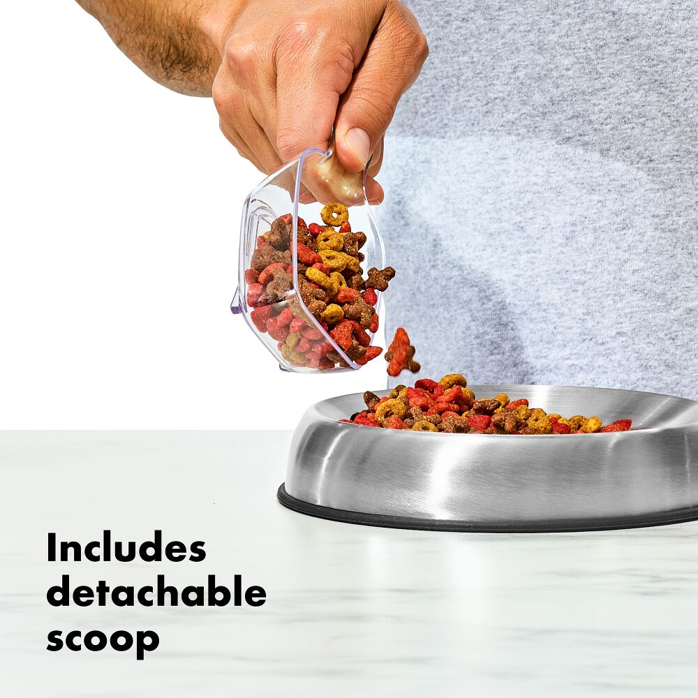 OXO Good Grips Pet POP Container – 4.4 Qt/4.2 L with Scoop Q2