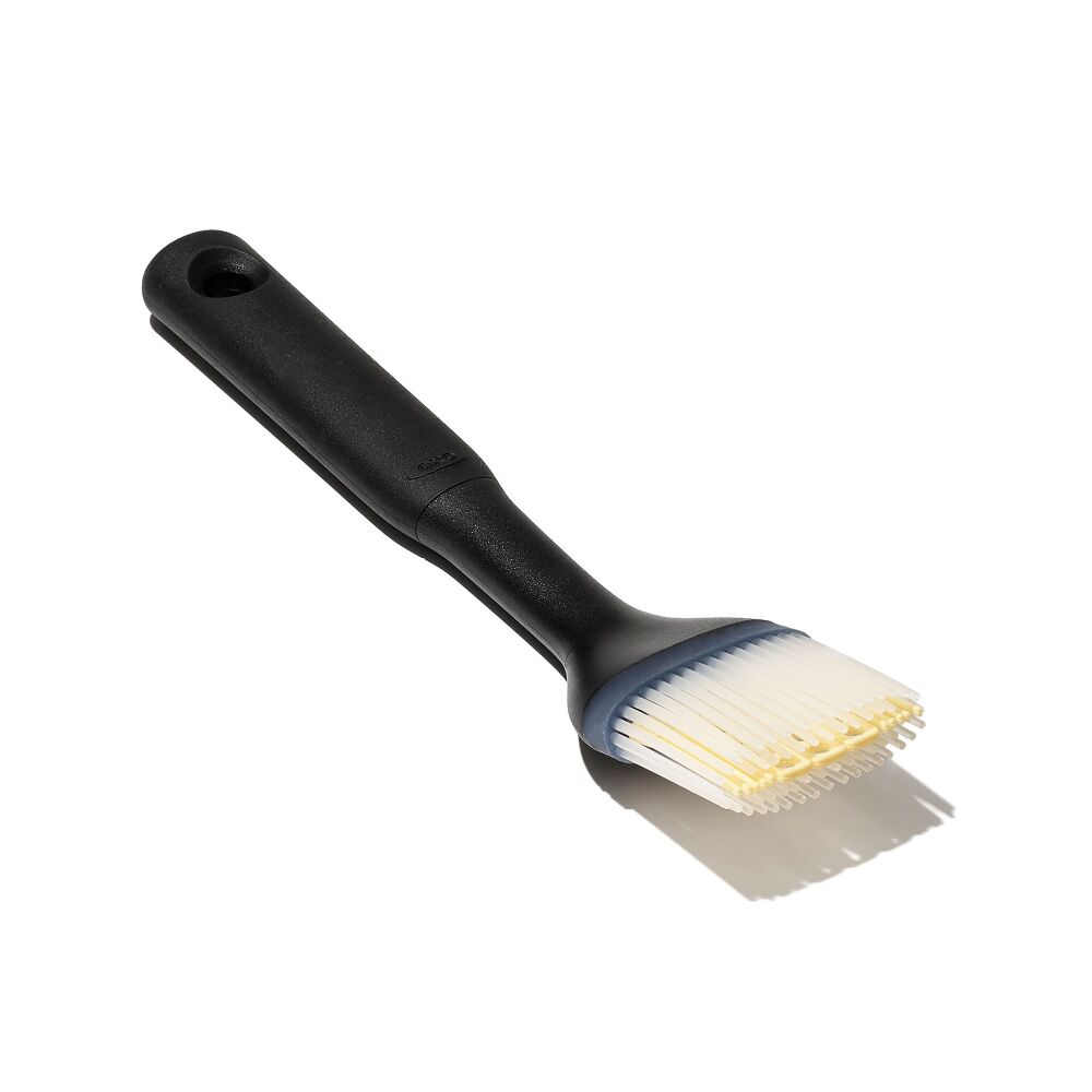 OXO Good Grips Silicone Pastry Brush M1