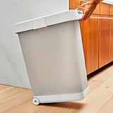 OXO Pet Airtight Food Container with Scoop — Extra Large G9