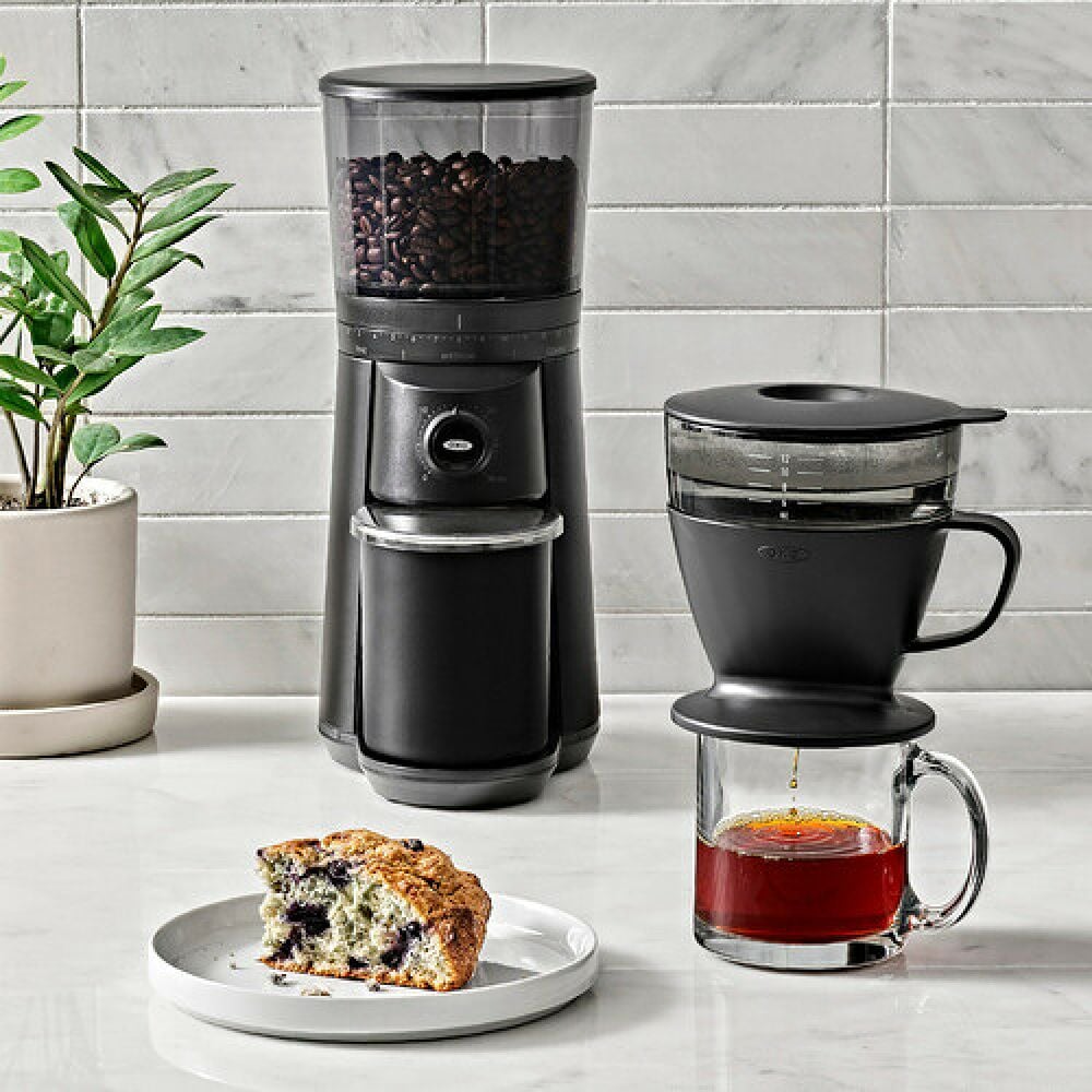 Pour Over Coffee Maker with Water Tank - Matte Black D7