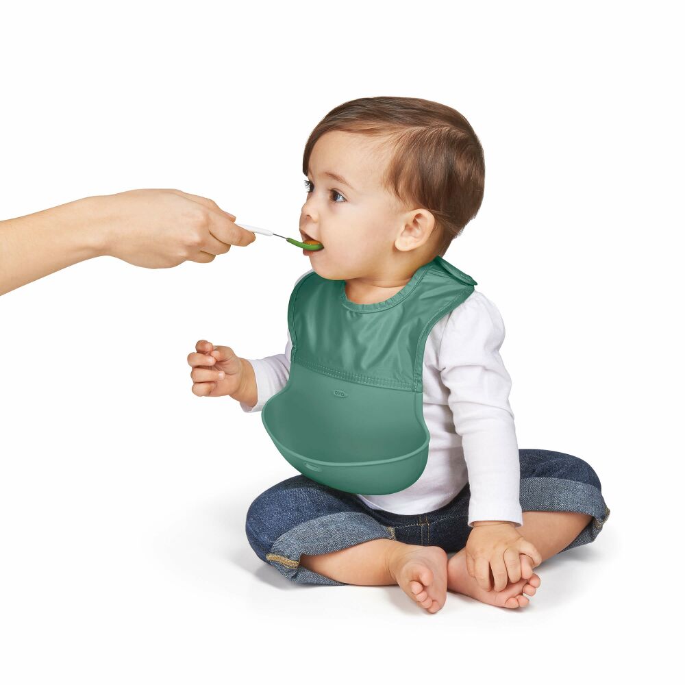 Roll-Up Bib Set D3