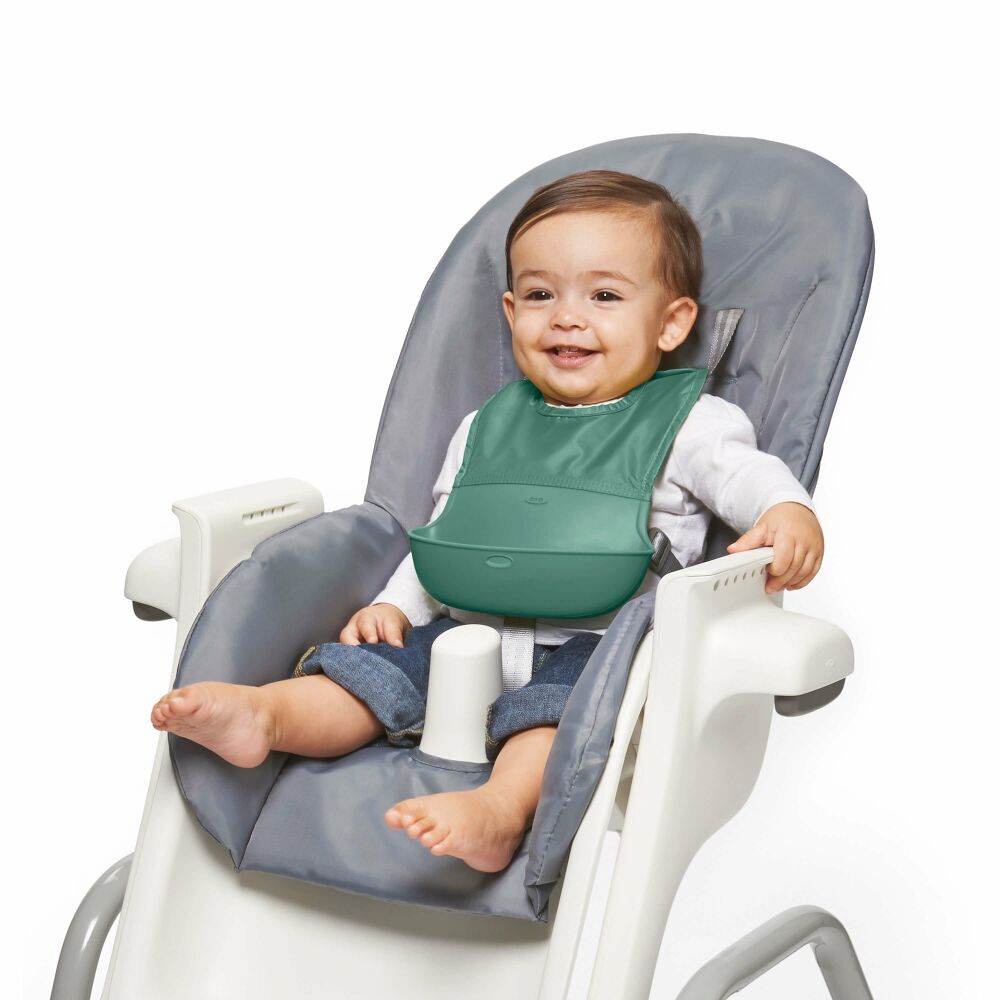 Roll-Up Bib Set D3
