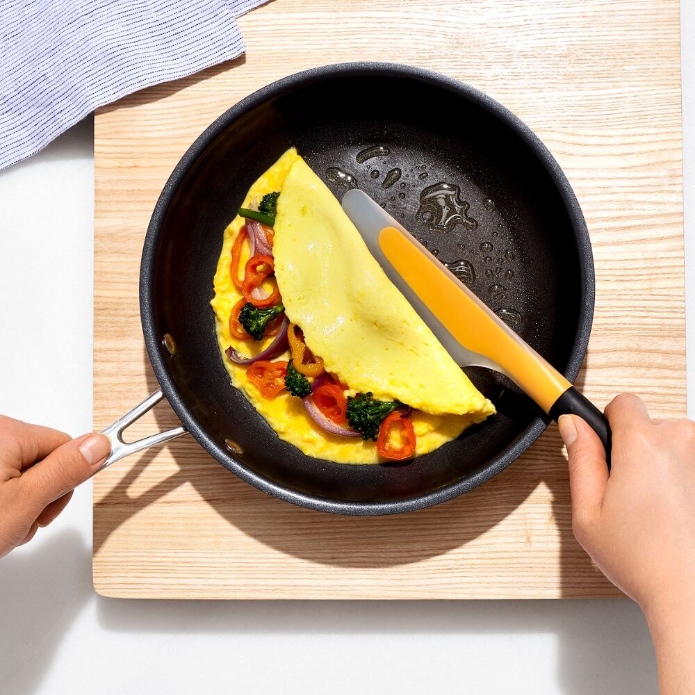 Small Flip & Fold Omelet Turner W1