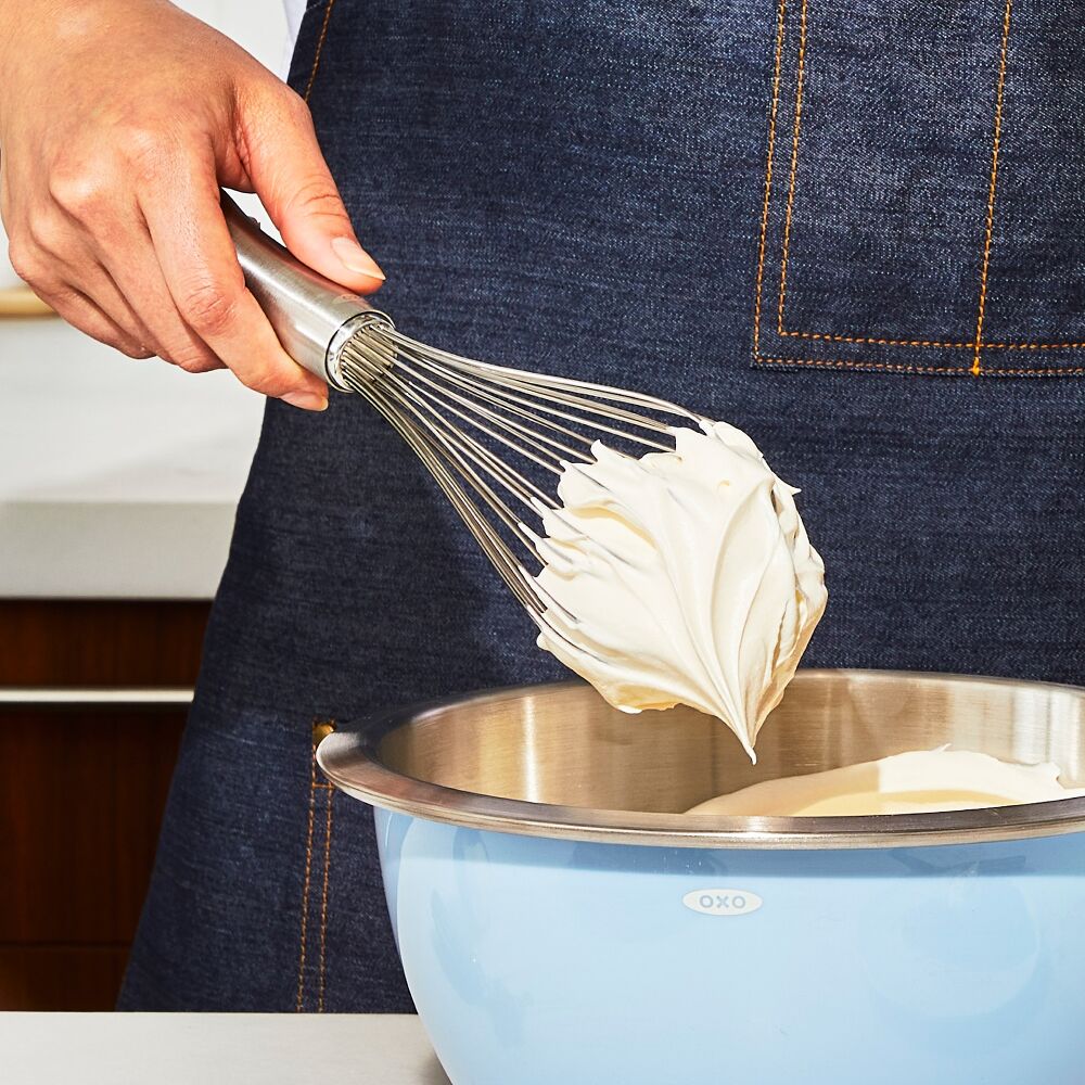 11in Balloon Whisk I6